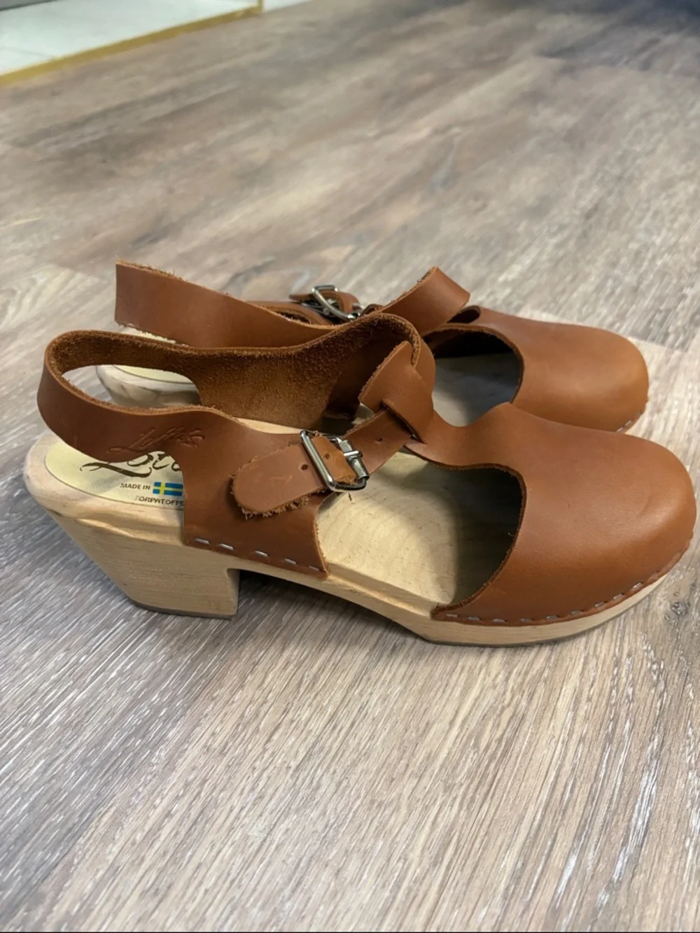 Lotta’s wood clogs from Sweden - Picture 1 of 7